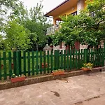 Apartment Sanja Near The Sea, Spacious And Green :)