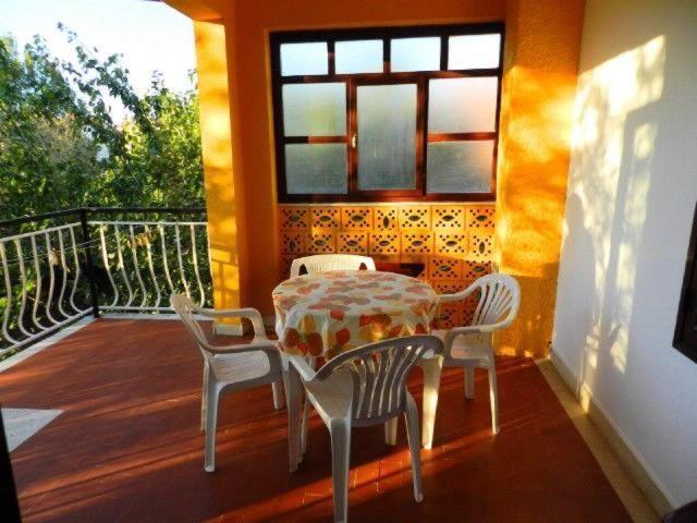 Sanja Near The Sea, Spacious And :) Appartamento
